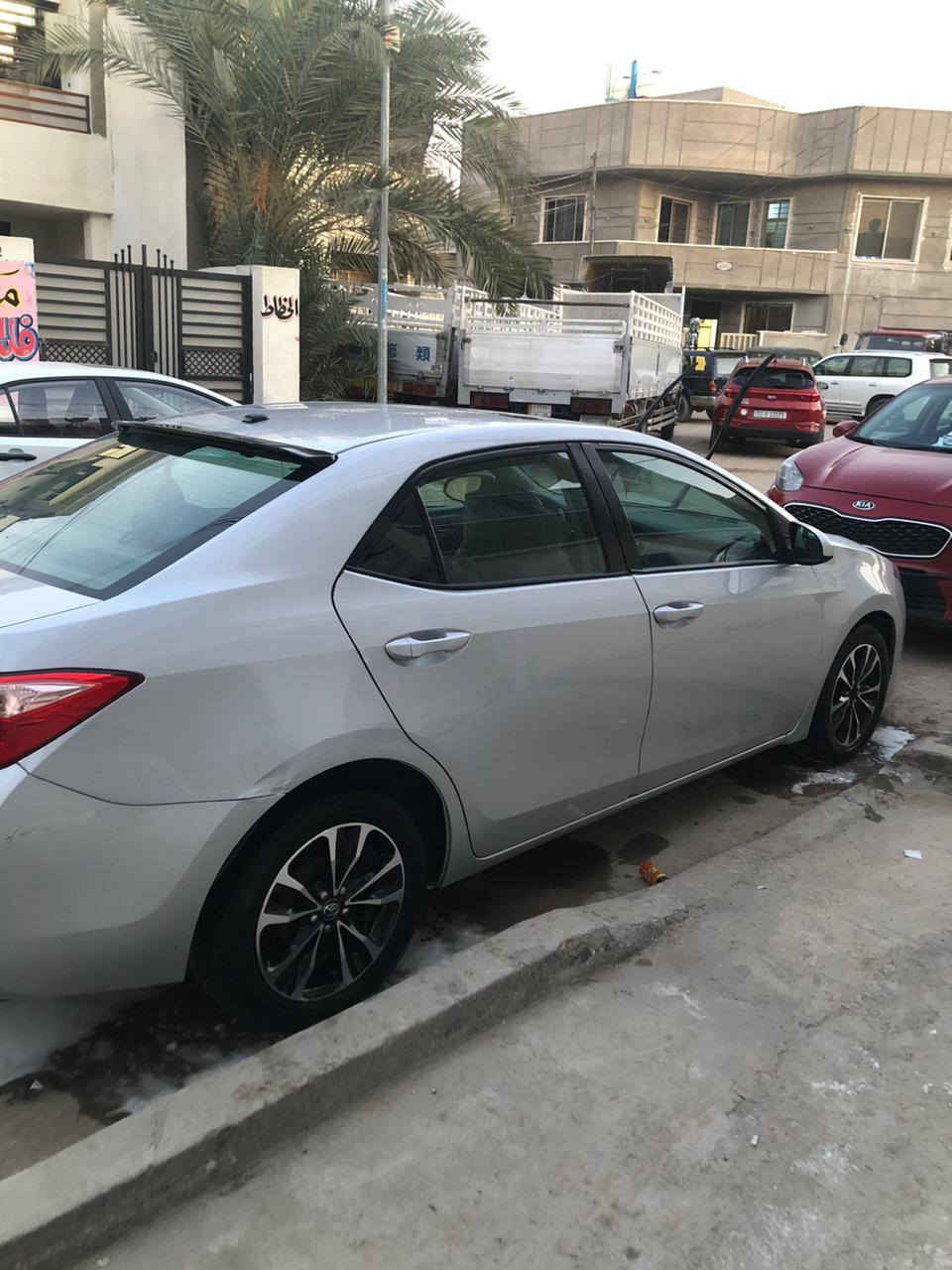 السلام عليكم
كورلا موديل 2017 
فول عده البصمه
 ضرر فقط جاملغ خلفي
 سعر ١٣٥ 
***********
