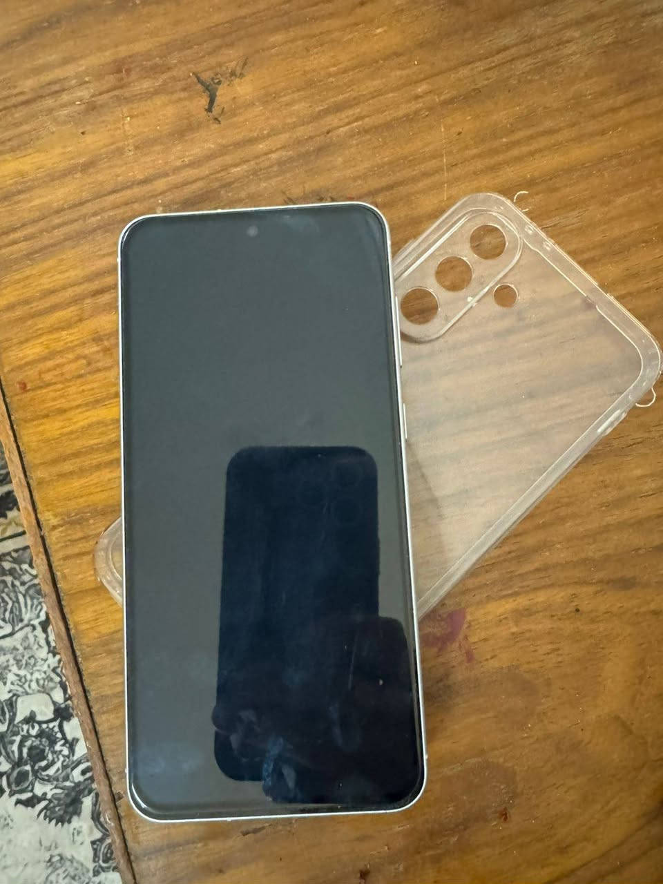 سامسونك/A56/ذاكره٢٥٦/قليل استخدام اسبوع ع فتحته من الكارتونه /اغراضه كامله وشاحنه ممفتوحه من الكارتون /دبل سيم كارت/السعر ٤٠٠وبي مجال مكاني بغداد اليرموك
***********
