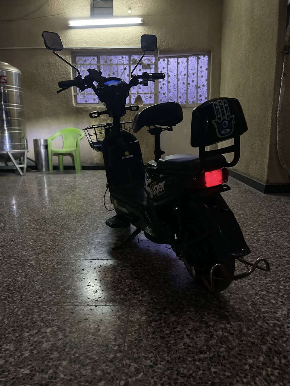 للبيع دراجه حجم 14جديده نضيفه كلشي ما بيه السرعه 45السعر خاص


**إذا كنت صاحب هذا الإعلان وتريد حذفه لأي سبب، رجاءا أرسل رسالة إلى الدعم الفني**