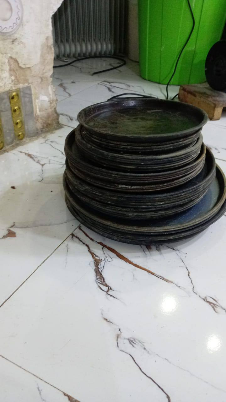 للبيع الصغار 4صواني 10الوسط3صواني 10والكبير2صواني 10والوحش 6الف للأستفسار الرقم ***********
