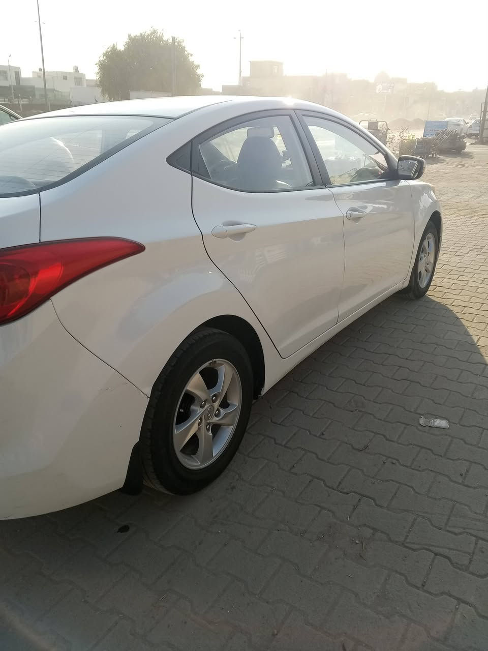 النترا موديل 2011 مكينه 1800 تبريد فول بيهه 3 قطع سنويه ماساقطه 
السعر104 النجف كوفه شارع المعمل 
الرقم  *********** واتساب والخط مفتوح.
