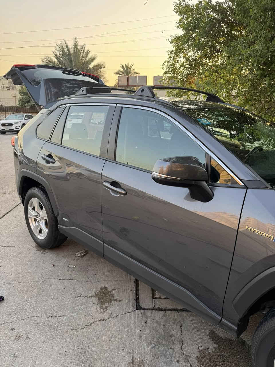 🚗 للبيع: تويوتا راف فور 2021
📍 مكان السيارة: بغداد – الكرخ
📞 للتواصل: ***********
💰 السعر:190 ورقة – قابل للتفاوض
📊 المسافة المقطوعة: 79000 كيلومتر
🛠️ المحرك: 4 سلندر – 2500cc

⚠️ أضرار السيارة:
• الجاملغ الأمامي جهة السائق
• تعديل بارد بسيط في الجاملغ الخلفي

📌 تفاصيل إضافية:
• رقم السيارة: بغداد مشروع وطني
• باسم المالك تحويل مباشر
• لون السيارة: رصاصي غامق

📞 للتواصل: ***********

💰 السعر:190 ورقة – قابل للتفاوض
