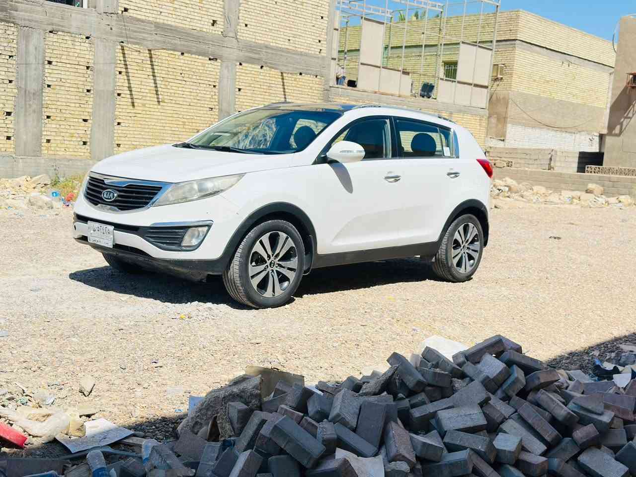 سبورتج ١٢ خليجي بدون صبغ فول عدا البصمه .. محرك ٢٠٠٠ دوش كشن كهرباء
تحكمات 

ويل كب 

باونوراما

اشاير مري 

محرك مامفتوح جديد ….

السعر .،،١٢٩.. مخلصها …رقمها بغداد 

***********

