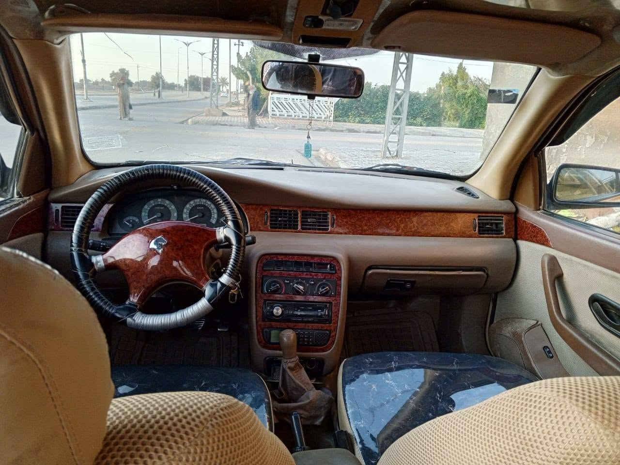 سلام عليكم سمند للبيع مديل 2013 رقم واسط دولي تخم تاير جديد بريشر والعنبار الرئيسي جديد دسكاد جدد فلنجات اماميه جدد فلنجات خلفيه وبنزات جدد دوشمه جديدة السيارة ممامشتغله تكسيي سعره 35 وبيها مجال ***********8 مكان واسط مركز مدينة
