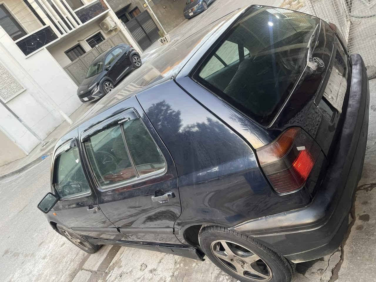 كولفmk3  مكينه1800 كير اوتو شرط كفاله جطل واحد مابيه شرط بلاديه صدر نضيف بدون ضربهكهربائيلت جاهزه رقم بغداد تحويل مباشر بلادي ٤ ستد السعر٤٥ مكاني بغداد حي جهاد***********
