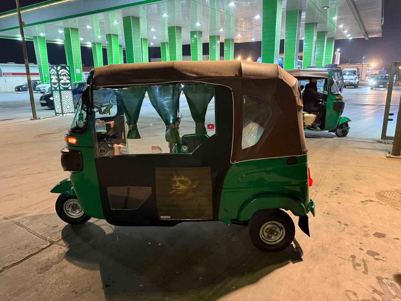 سلام عليكم تكتك 21 شهر 11 يعني 22 حتى البواري 22 من الشركه نضافه مبينه بصور وكلشي واضح مكينه خير من الله 
لاتبخير ولاتنقيص 
وبسمي تحويل ثاني يوم مشروع وطني
تكتك نضيفه حيل وما متعوبه اخت الكفاله 
بيها فقط بارد جوة البكلايت واضح بصور 
وتجي وبيك خير وتدلل الكشر شوف العين 
مكانها بغداد البياع 
كلشي ذكرت بالمنشور لتخابرني تكلي شبيها 
رقمي ***********
