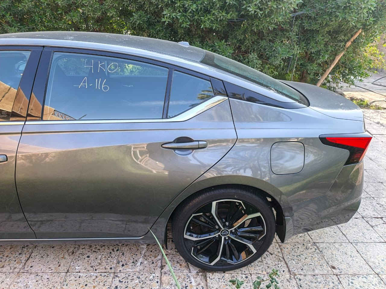 نسيان التيما للبيع فول مواصفات SR عده الفتحه ماشيه   47 ميل السياره بدون صبغ السعر 165 وبيه مجال للاستفسار ***********مكانها ديالى
