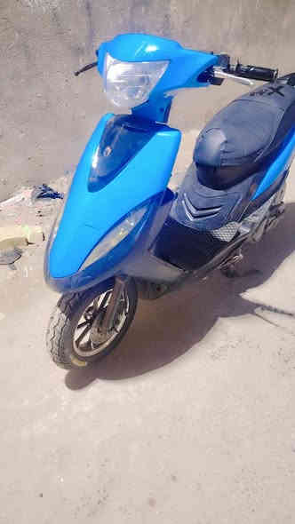 السلام عليكم دراجه ماكس للبيع حاويه شرط ماناقصه شي كل جديد  مامفتوحه ابد سعر تصل وبيك خير وتدالل هاذ رقمي ***********
