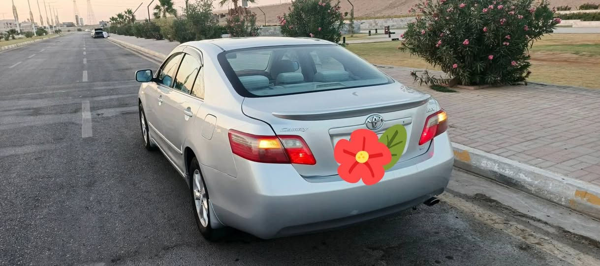 السلام عليكم ورحمة الله وبركاته
كامري 2008 خليجي فول مواصفات للبيع رقم بغداد مشروع وطني سنوية 2031 مصبوغه حزام كير محرك تبريد كله تمام… السعر المطلوب 110 ورقه. مكان السيارة / الرمادي

الهاتف/  ***********
