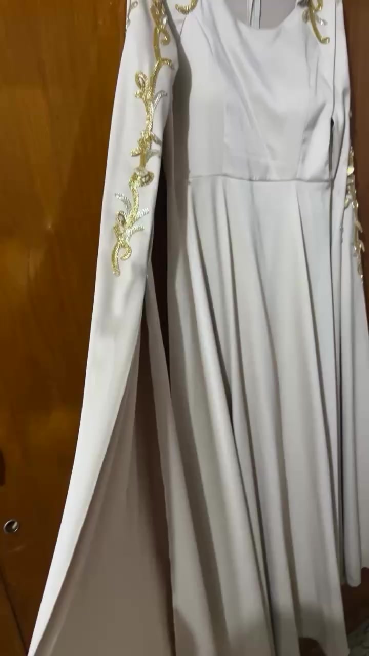 للبيع فساتين نضيفه ملبوسه اقل الساعه المكان شهداء البياع


**إذا كنت صاحب هذا الإعلان وتريد حذفه لأي سبب، رجاءا أرسل رسالة إلى الدعم الفني**