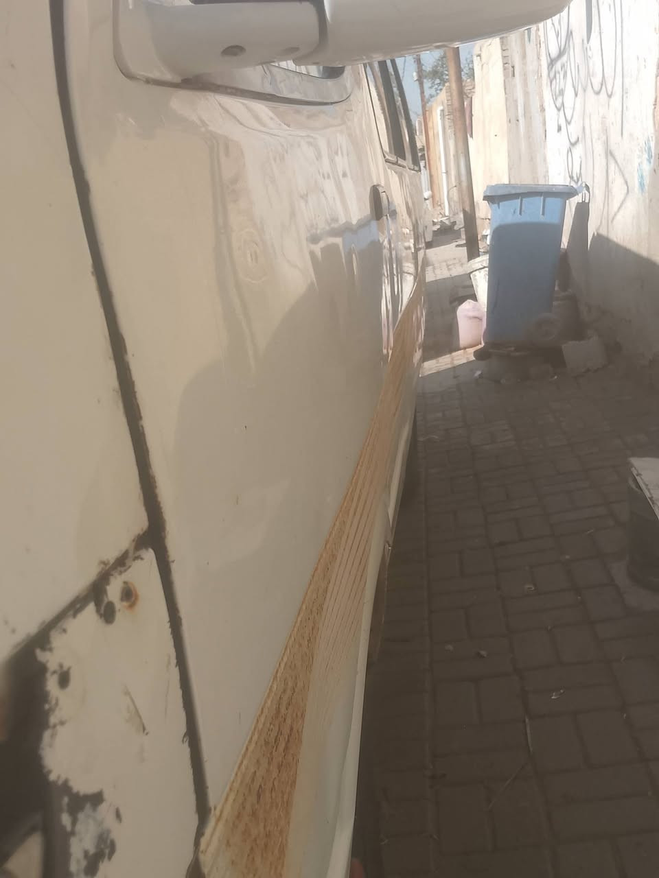 اسلا م عليكم جنبي موديل سبعه سنويه عضم عاج  رقمه الماني أبيه كوم حديد  تخم تأير كهرباياته كله شغاله أسعر خمسه وعشرين  25 وبيه مجال  مكاني مدينت أصدر  اداخل الخير ***********
