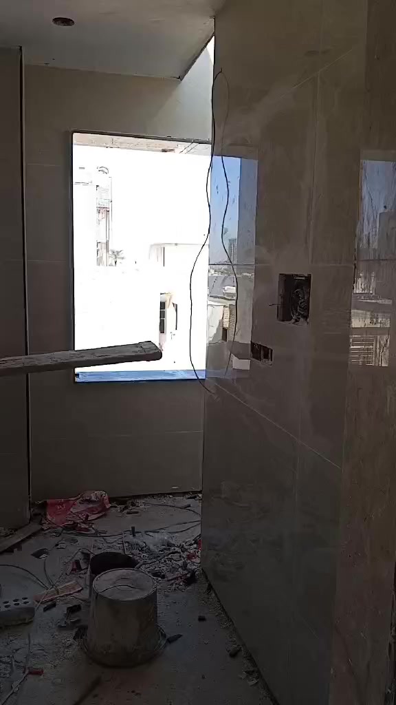 خلفه سرميك وكاشي ومرمر برسلين شغال درجه اوله متفرغ في بغداد ***********في بغداد
