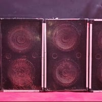 اخوتي خدام الحسين عندي اربع سماعات ورقية للبيع للاستفسار الاتصال على ا...