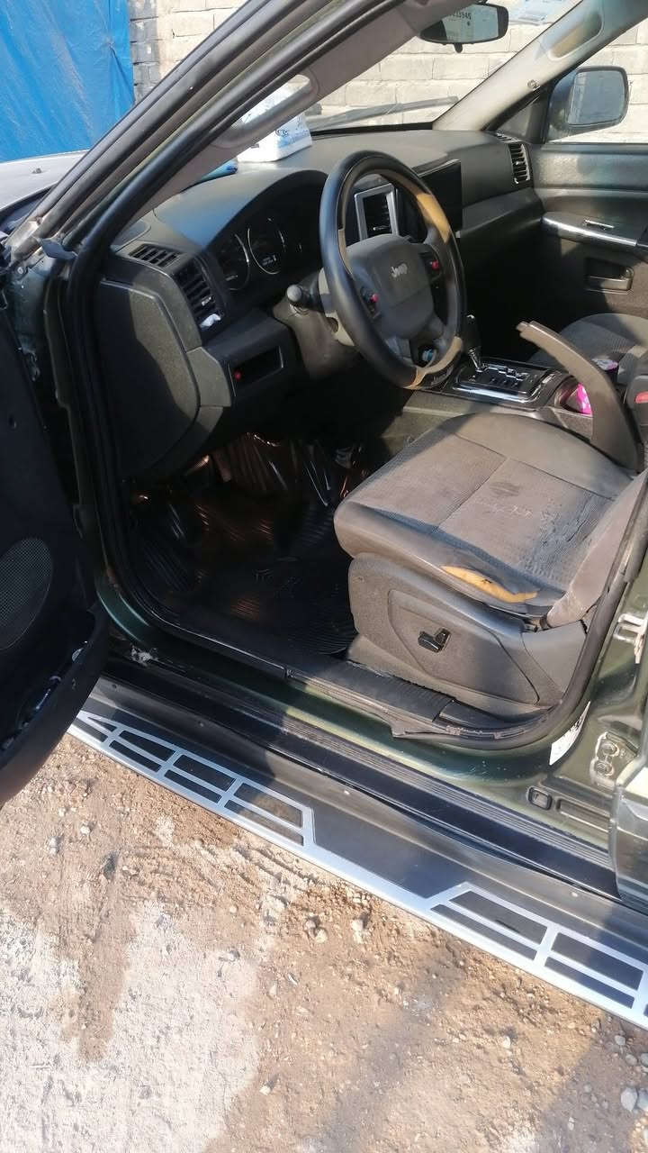 السلام عليكم
جيب لاريدو 2008 للبيع او المراوس حسب القناعه 
كير ومكينه خير من الله
صدر امامي
صدر خلفي جديد
تدفئه شغاله
 تبريد ثلج
باتري جديد
فيت بم +قاعده جدد اصليات
ودواخل السياره نظيفه
3 قطع صبغ بلخارج مو هنا بنيد وجاملغات ثنين
والقماره مبخره بدون لا حادث ولا شي جراد وتبخرت 
مكانها بغداد 
السياره رقم الماني 
سعر 75 وبيها مجال 
مكلف بالنشر للاستفسار الاتصال على صاحبها
***********
