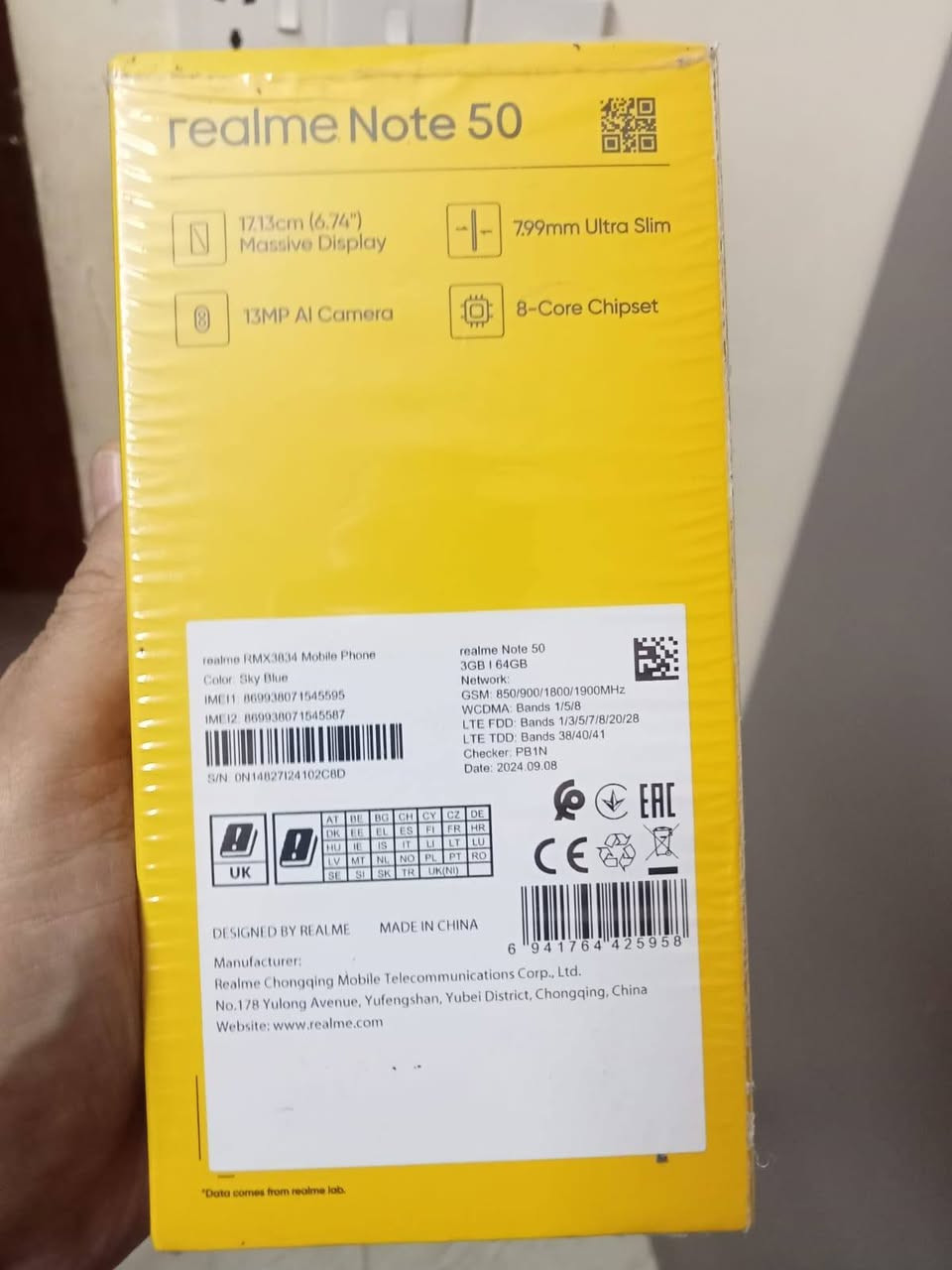 للبيع شباب جديد ممستخدم
***********  مكاني بغدغد البنوك
بعده بالكارتون ممفتوحه هم
