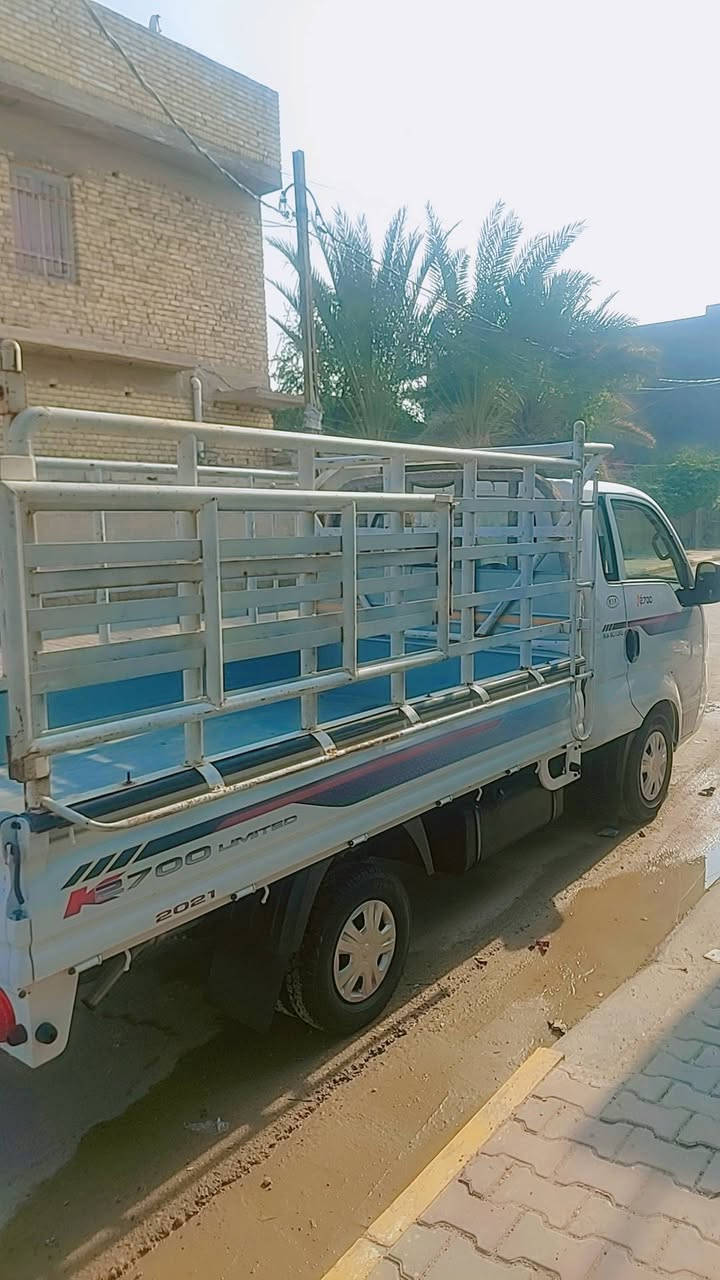 لسلام عليكم كيا مديل ٢٠٢١سياره جديده ومكفوله كفاله عامه ماشي ٦٣الف عله وضع لشركه سبيرهه منازل رقم واسط باسمي تحويل مباشر لسعر ١٣٨ وبيهه مجال كلش بصيط ***********،،***********
