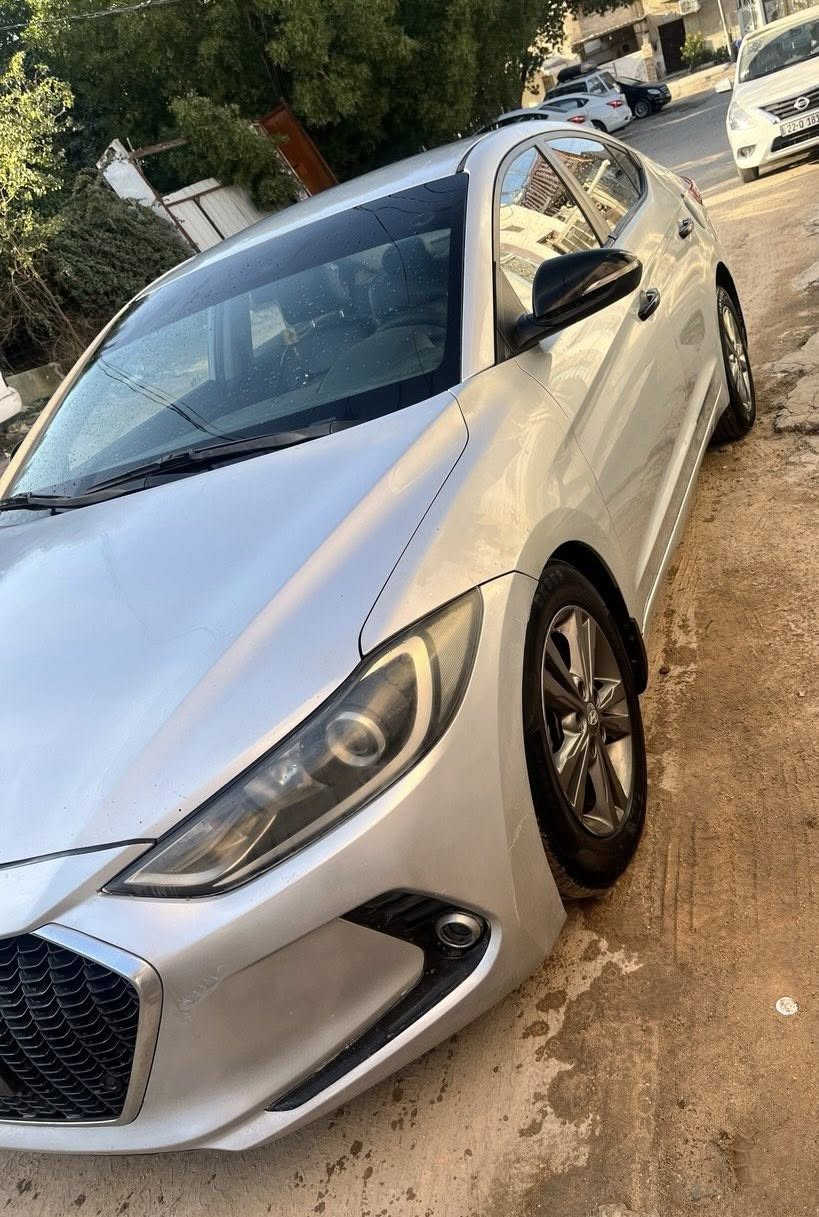 النترا 2017 وارد كوري محرك 1600GDI
فول عدى الفتحه
رقم سليمانيه دولي تحويل او وكاله
حادث قطعتين صبغ بدون دواخل 
المكان نجف ***********
