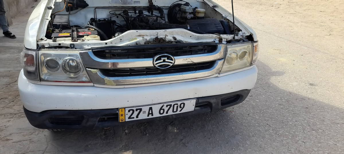 السلام عليكم اخوان دير البيع 2010السيارة جاهزة وما عايزة ربع كير مكينة حدادية كلة جديد تخم تاير اشاير كهربائيات كلة شغال وجاهزة خابر وبيك خير ودلل السيارة مصبوغة حزام ***********
