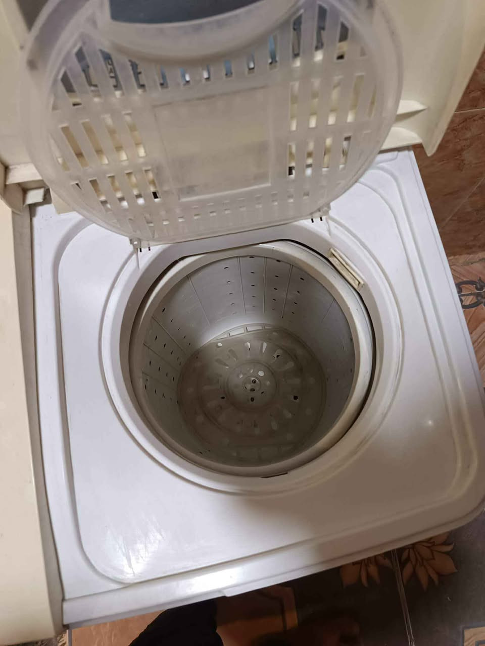 غسالة هيتاشي حجم 13 تغسل وتنشف وتصرف وكل عطل مابيها السعر 90الف الحيانيه البصرة, العراق


**إذا كنت صاحب هذا الإعلان وتريد حذفه لأي سبب، رجاءا أرسل رسالة إلى الدعم الفني**