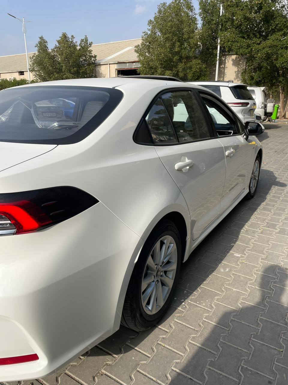 السلام عليكم 
كورلا هايبرد تجميع صيني 2025 للبيع 
السيارة مكفولة كفالة عامة على وضع الشركة ماشيه 3700 بعدني حتى دهن ما مبدل الها  ارضية السيارة والصندوك مغلفهن جلد مواصفات السيارة معروفة 
بصمة
دخول ذكي
كامرة دوارة
فتحة
اوتو هولد
سايد بريك كهربائي
شاشة تدعم ابل كاربلاي و اندرويد اوتو
رادر امامي 
كشنات جلد
تبريد قطعتين
السيارة رقم بصرة بأسمي تحويل ثاني يوم بـ 166 ورقة

رقمي : ***********
