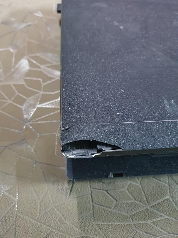 السلام عليكم لابتوب للبيع hp وندوز 10 منصب علي جميع مواقع التواصل الاجتماعي بي كسفر خفيف موضح ب الصوره 
ذاكره 500hdd 
رام 8 
منصب علي gta5 السعر 110 
***********
***********
مع شاحنه اصلي +ماوس
