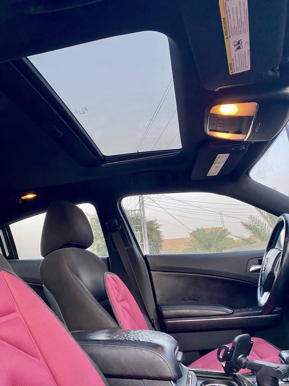 #السلام عليكم
جمعة مباركة على الجميع 
#للبيع او مراوس بأقل جارجر رقم بغداد 2013 مكينة 3600 كير ماوس فتحة سقف شاشة كبيرة هيتر مري تدفئة كشنات سيارة استخدام شخصي ماماشية هواي #حادثها فقط دعامية امامية وبيها باردات شويه سيارة قطرة خياس مابيها داخل نظيف 
#مكاني بالناصرية مركز 
متواجد ماسنجر واتساب *********** السعر 153 وبيها مجال
