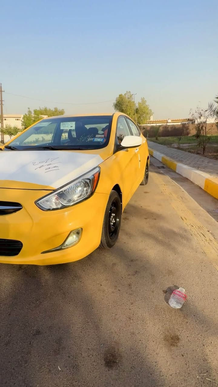 السلام عليكم عندي اكسنت للبيع موديل ٢٠١٧ رقم بغداد تحويل غرامات هيئة صفر وراد أمريكي حادث السيارة دعامية الأمامية فقط ليبل واحد سيارة بدون تبديل مكينة كير وضع شركة تبريد منظومة جديدة دوشمة كاملة سيارة جاهزة السعر ٨٣ وبيها مجال موبايل *********** عنوان بغداد
