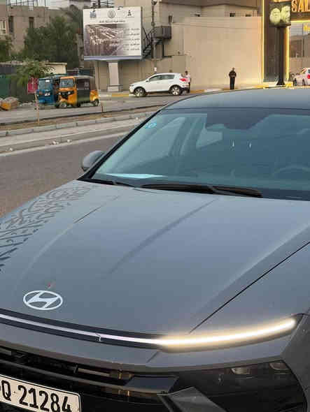 السلام عليكم 
سوناتا موديل ٢٤ للبيع فئة SEL    

السيارة وارد امريكي حادثهة جاملغ امامي عكس السايق وشوية ماخذ من الباب والجاملغ مصلح نفسة بارد بدون صبغ هو والباب وصور الحادث موجودة الي يريدهة على الخاص

 

مواصفات السيارة معروفة ... 

- محرك ٢٥٠٠ تنفس طبيعي . 

- تشغيل بصمة وتشغيل عن بعد . 

- هاند بريك بصمة . 

-كشن سايق كهرباء . 

-كاميرا خلفية دوارة ٣٦٠ درجة. 

-اوتوهولد مع توقف ذاتي .

- ٤ انظمة قيادة . 

-شاشة تدعم ابل كار بلي . 

- مقاعد مخمل مع تدفئة.

- لايت زينون عدسة . 

- بك لايت لد . 

السيارة لون اسمنتي ماشية ٢٦ الف كيلومتر حقيقي 

مكان السيارة بغداد / حي الجهاد قرب مجمع السلام السكني 

السعر ٢١٥ $ وبيهة مجال بسيط 

للاستفسار

 

*********** 

( صور السونار مرفقة 👇🏻)
