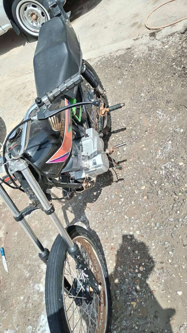 يالله سلام عليكم درجه نام كلك كلك كلك  محرك 25 مامفتوح  برغي بي درجه خير من الله معدل ومشي فول
المكان ناصريه مركز الاسكان صناعي سعر450وبيها مجال الطيبين التفاصيل اكثر ***********

