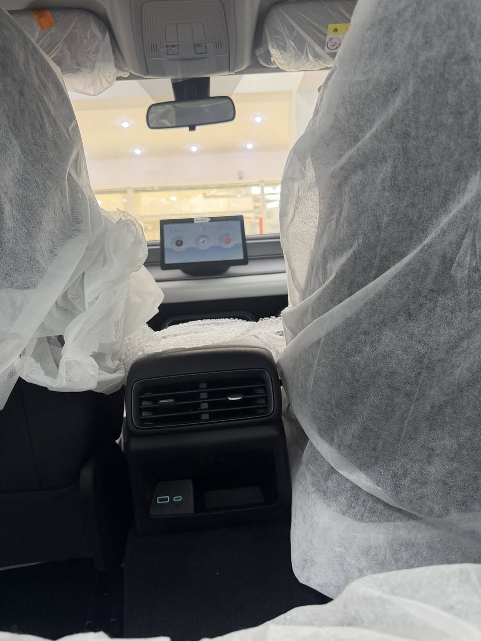 حبايب كلبي اليوم عرض فول الفول 🔥🔥
🔥🔥  18,600,000 🔥🔥 د.ع وتسلم صافي بدون دلالية وبدون كلشي وتدللون دلال 🔥❤️

❤️ 05 BYD SEAl  ❤️  

عرض خاص وسعر بلاش ارخص سعر بالسوك كله 
  🔥 18,600,000 🔥 د. ع وصافي بدون كلشي 

يعلن معرض علي عماد لتجارة السيارات 
عن توفر سيارة بي واي دي سيل 2025 زيرو ❤️
اليكم المواصفات

انتبه السياره : هايبرد & بانزين & كهرباء يعني التفويله الوحده بانزين تمشيك 2100 كيلو
سعه التانكي 65لتر 

حجم المحرك 1.5

شاشه اصليه 

هند بريك كهرباء

دشبول شاشه ديجيتال

اوتو هولد

تشغيل عن بعد تحكمات مقود

اوامر صوتيه

منفذ طاقه

منافذ شحن

مقود جلد حياكه

دخول ذكي

3 وضعيات قيادة

اشاير بل مري

تتسع المقصورة ل 5 ركاب

المقاعد جلد

اناره داخليه LED

لد امامي LED

‏LED بك لايت

قطعتين تبريد 

مثبت سرعة

حجم الاطار 16

مانع تزحلق

شاحنه خلفية

كير كرستال

البطاريه ليثيوم الاقوى والاطول عمرا في عالم الهايبرد ملاحضه: جميع العده مالته موجوده 
السعر 💵💵  18,600,000  💵💵 مليون دينار عراقي 
وصافي بدون دلالية وبدون كلشي  وتدللون علينه 
________________________________
أوقات الدوام من 11 صباحا الى 8 ليلا 
_________________________________

العنوان بغداد - الكراده - قرب ساحه كهرمانه 
☎️ للاتصال 
جعفر : ***********
ملاحضه : نضام نقد فقط
