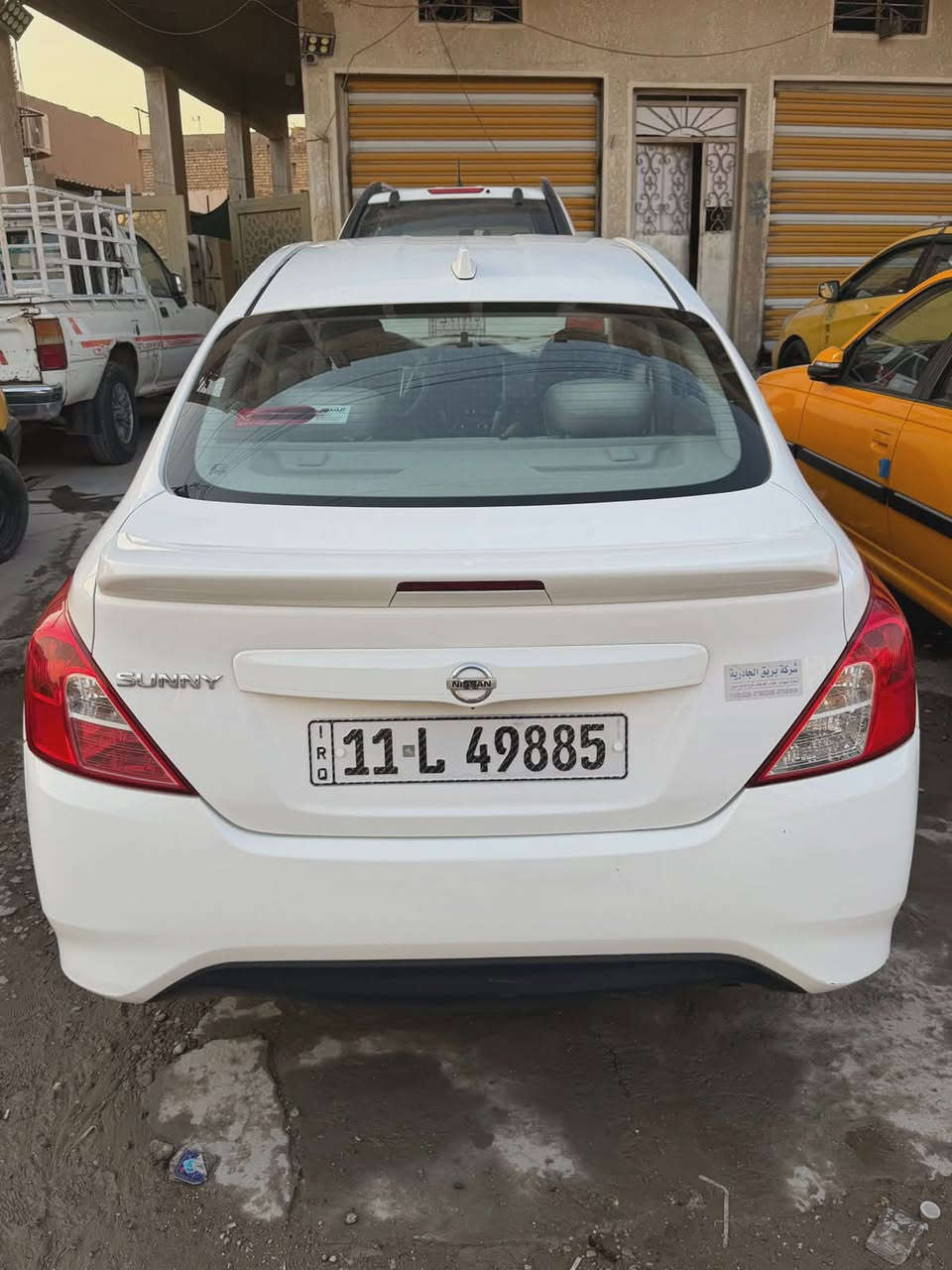 السلام عليكم
للبيع سني موديل ٢٤مكفوله ماشيه 28 الف السياره مكانها بغداد السعر 125$
 للاستفسار الاتصال على الرقم ***********
