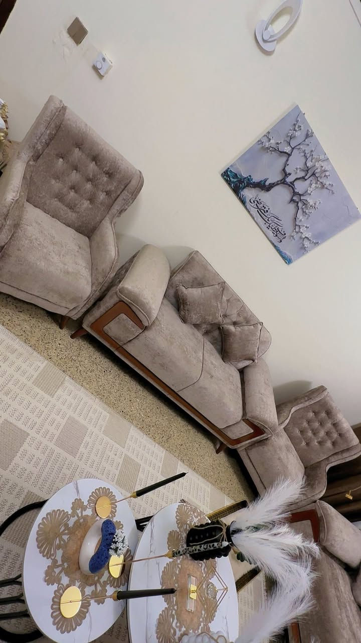 غراض للبيع كلشي وسعره استفسار خاص الي ما يشتري لا يدخل. غراض جديد استعمال قليل حيل


**إذا كنت صاحب هذا الإعلان وتريد حذفه لأي سبب، رجاءا أرسل رسالة إلى الدعم الفني**