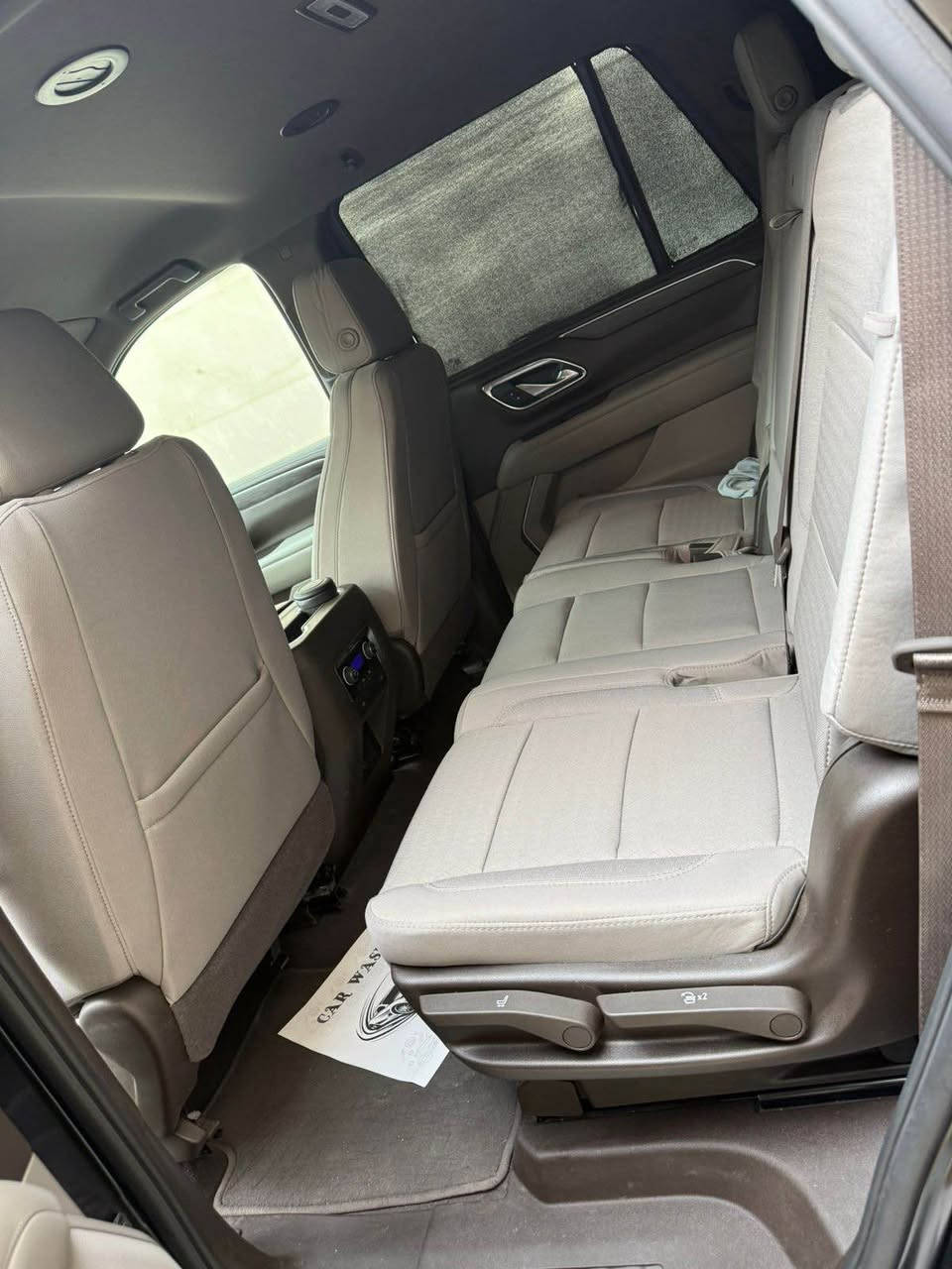 السلام عليكم 
تاهو ٢٠٢٤ 
السياره مكفوله كفاله عامه 
عده ملاحضه صغيره 
مكفوله من الدبل كود والتبديل والبارد والصبغ 
ماشيه ٢٠ الف 
مكينه كير مكفولات 
مكان السياره بغداد شارع ٦٢ 
السعر ٤٩ وبيه مجال 
للاستفسار *********** بغداد, العراق
