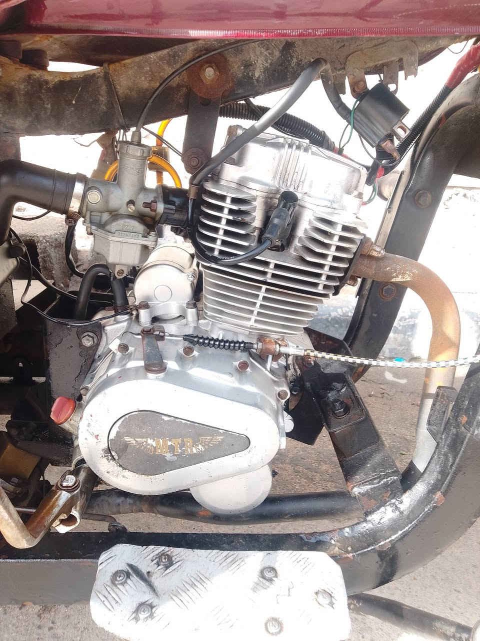 السلام عليكم ستوته متيار 2014ة ماكينه ما مفتوحه السعر 800 رقم هاتف ***********
