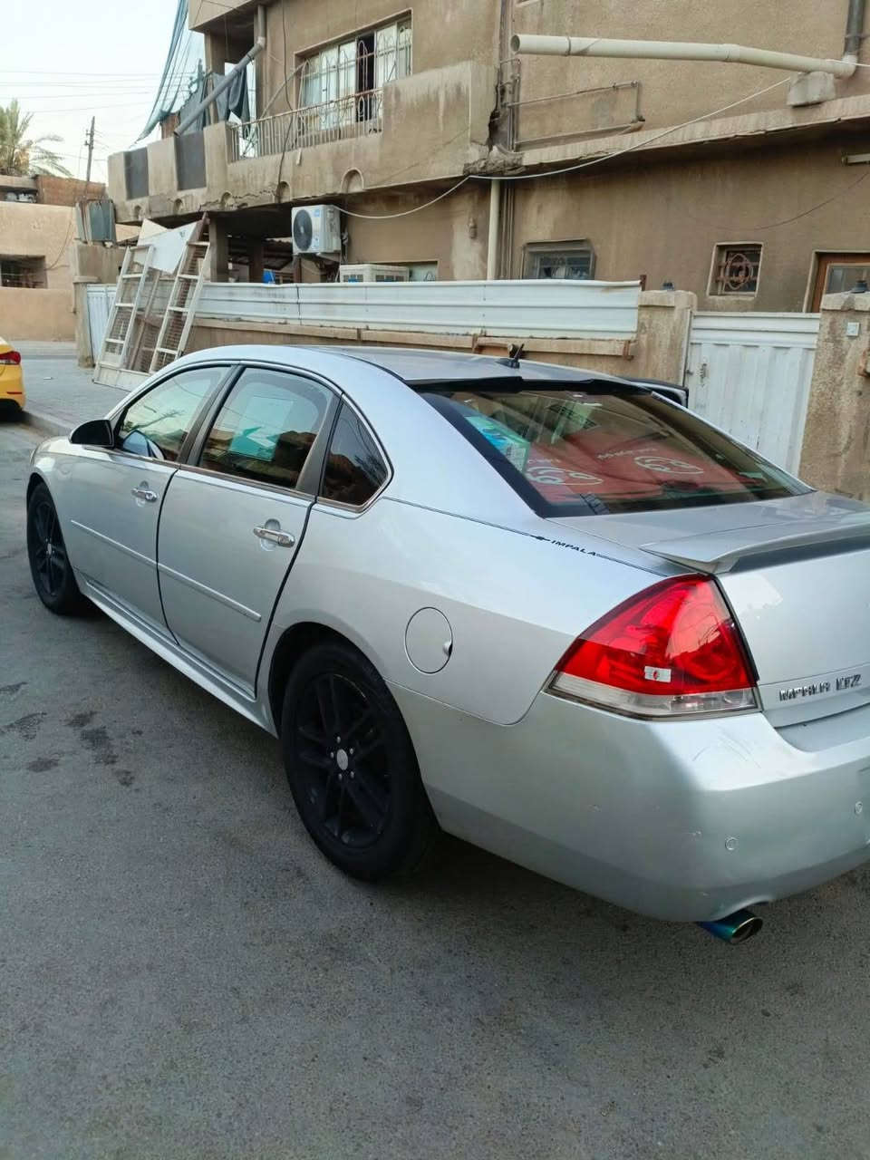 للبيع إمبالا  او مراوس موديل 2013 رقم واسط مشروع وطني محرك وگير مكفولات تخم تاير جديد يرادلها صدر امامي وخلفي السعر 95 ورقة وبيها مجال بسيط الشراي يتصل ع الرقم*********** مكان السيارة بغداد
