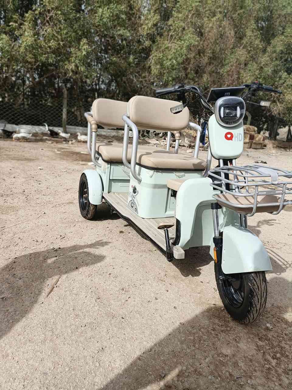 للبيع دراجه شحن
استعمال شهر 
جديده كلش 
البيع عدم الرغبه 
السعر 900والله بلاش خساره 
مكاني ديوانيه  قظاء الشنافيه 
***********
