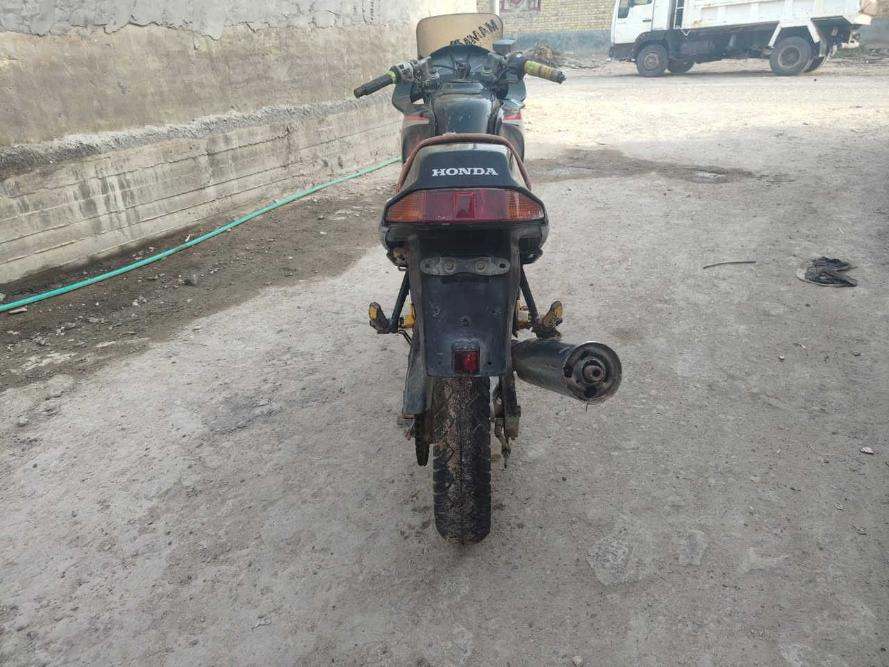 سلام عليكم 
درجه بطح للبيع درجه بدون كبريته 
للاستفسار الاتصال دراجه ادوات 
***********
