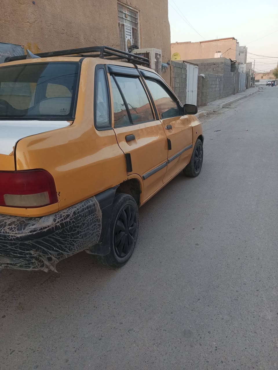 سايبا 12 مرتبة رقم بغداد انكليزي مصفره كير محرك كفالة والكشر نضيف كدامكم مستعجل السعر 19 مكاني الشعب ***********
