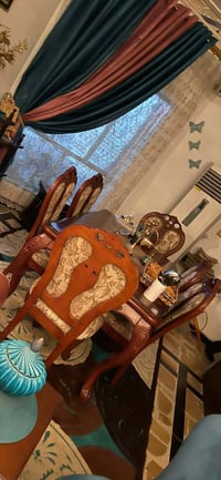 ميز طعام البيع  جديد كلش سعر 850 التواصل 07730854069