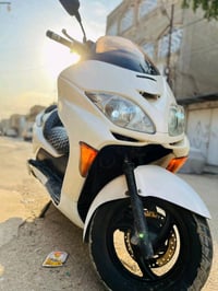 ألسلام عليكم شباب 08 للبيع الدراجه عميه أبلاد  أوراق اصوليه كامله الدر...