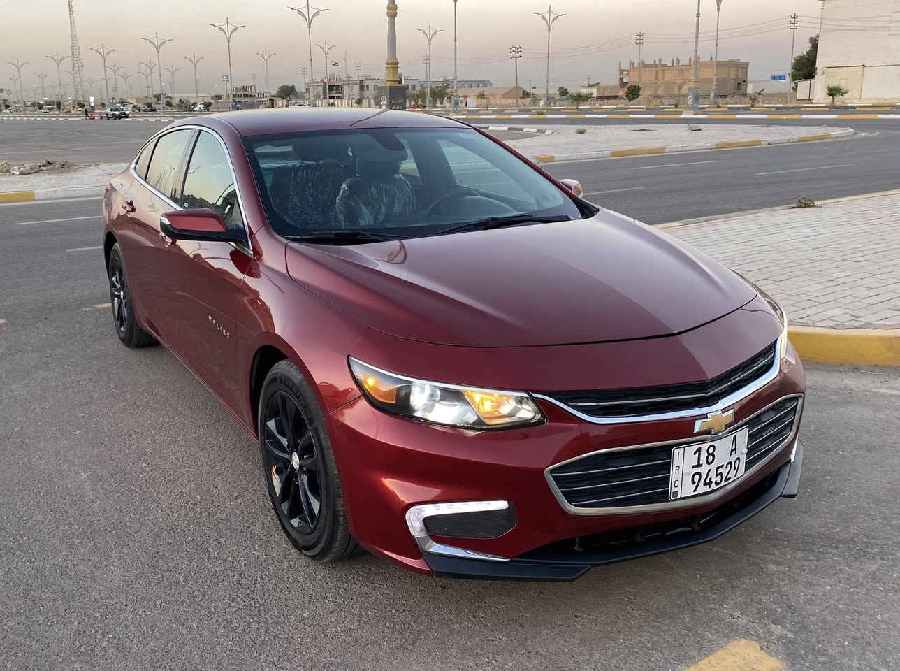 سلام عليكم للبيع ماليبو موديل 2018فول مواصفات السياره ماعده الفتحه كشنات  كهرباء صدر امامي وخلفي حداديه كله جديد تخم تاير جديد تبريد  تدفئه بصمة ابواب اربعه شغاله بصمه تشغيل عن بعد فول السياره لمتدد ماعده الفتحه مكفوله حادثها الامريكي دعامية اماميه الباقي مكفول السعر. 95وبيه مجال مكاني كربلاء 
***********
***********
