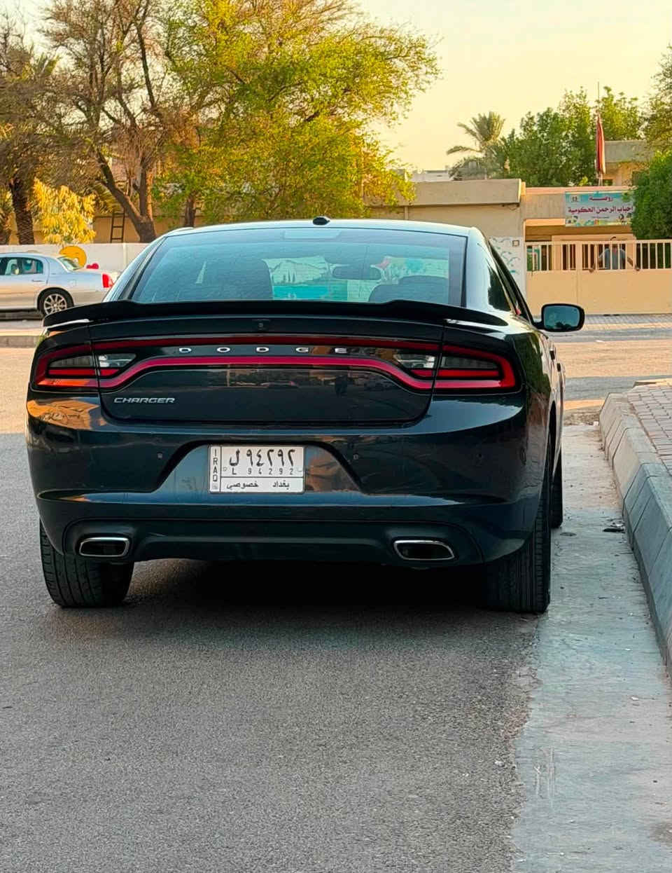 السلام عليكم 
للبيع فقط 
جارجر 2019
SXTبلاص 
بدون ايرباك 
حادثها جاملغ خلفي وباب 
فتحه 
تدفه تبريد كشنات 
حساسات أماي خلفي 
كأمره دوار 
العنوان زيونه 
السعر 168$قفل قفل قفل 
موبايل ***********
