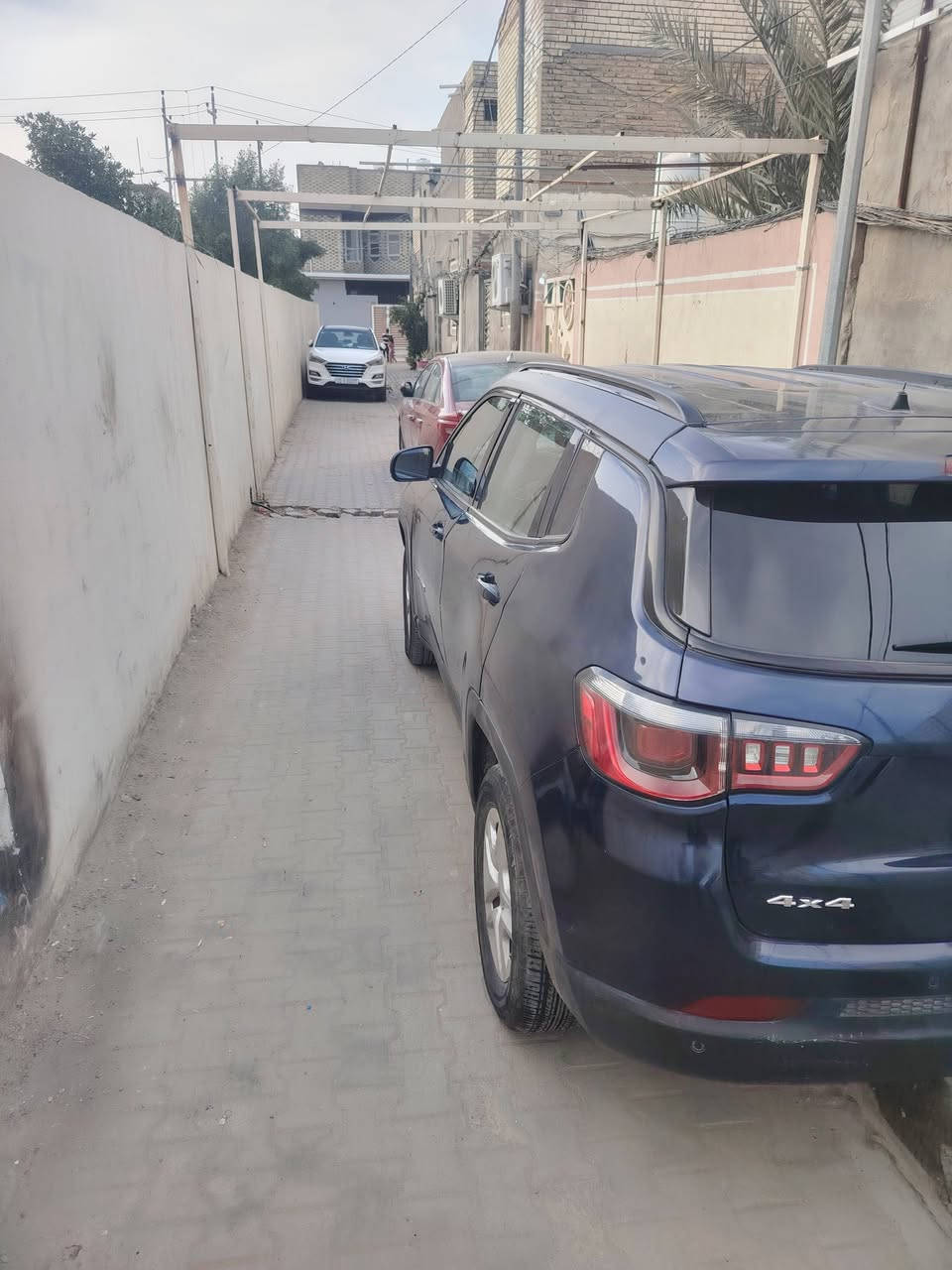 السلام عليكم 🫡 
جيب كومباس 🚙  
موديل 2018😏😏 السياره فول مواصفات 
بصمه اشاير مري شاشه ايباد كا مره  سايد بريك بصمه السياره مفوله موا صفات 
مصبوغه حزام  اكفلك قماره شواصي حوض لغود مكفولات. مكينه او كير خير من الله 
تبريد ثلج 🧊 ⛄️ ❄️ 
السعر: 115 او بي مجال 
مكان نجف كوفه 
الرقم :***********
