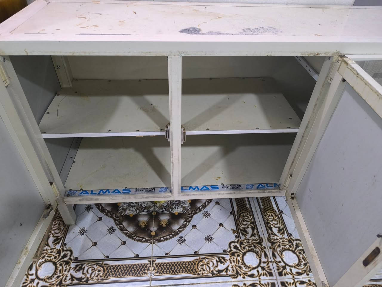 كاونتر قطعه وحده متر ونص
نضيف سعره 60 كاطون الرازي


**إذا كنت صاحب هذا الإعلان وتريد حذفه لأي سبب، رجاءا أرسل رسالة إلى الدعم الفني**