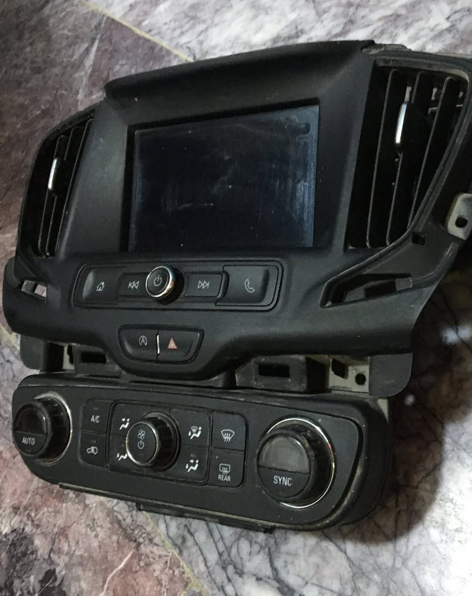 السلام عليكم 💚للبيع شاشه جمسي تيران ٢٠٢٣🖤🩵تفصيخ ❣️اصليه أمريكيه 💗من أمها سعر جدا  مناسب اي ستفسار خاص وتدلل 🤍عنوان بغداد


**إذا كنت صاحب هذا الإعلان وتريد حذفه لأي سبب، رجاءا أرسل رسالة إلى الدعم الفني**