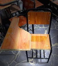 كرسي جامعي • ٢١ كرسي • النجف شارع المدينة