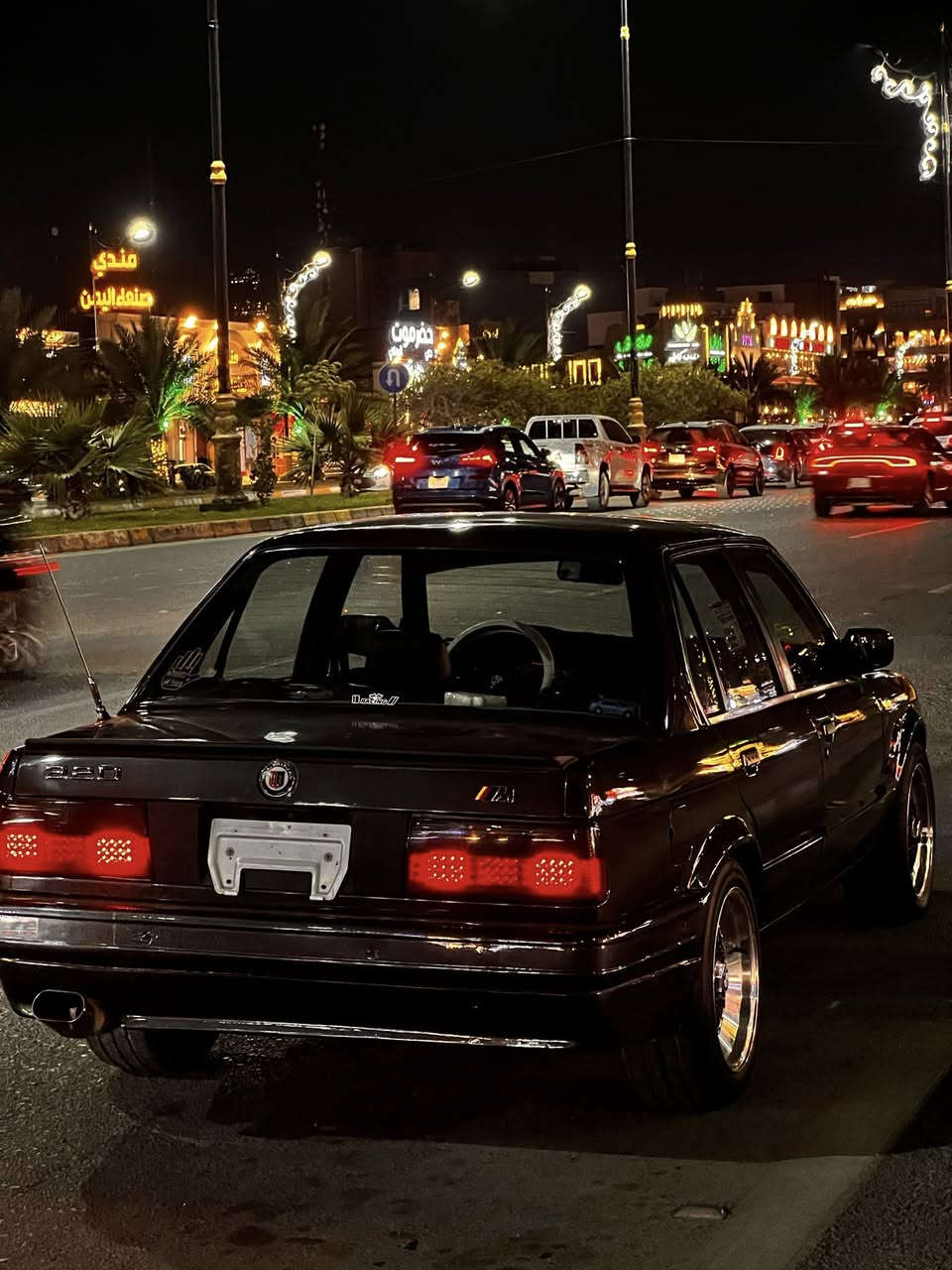 السلام عليكم  سياره كفاله مصبوغه صبغ درجه اوله اثر جراد  لاخياس ولا معجون سياره جاهزه  رقم بغداد مداور ثاني يوم تخم تاير برجستون مكاني حله مركز مدينه سعر ٥٢ بيها مجال  شراي تصل وني خادم ***********
