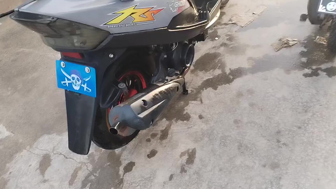 سلام عليكم دراجه ماكس مراوس بوليس كون نضيفه  ***********
