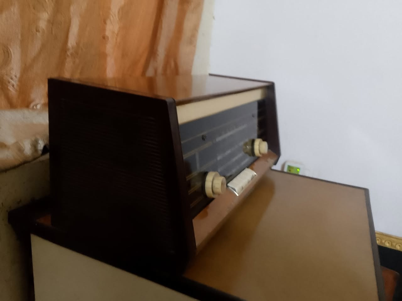 راديو لمبات فيلبس بلادي على وضع الشركة لا يوجد اف ام للبيع
السعر 110الف يوجد توصيل
***********
