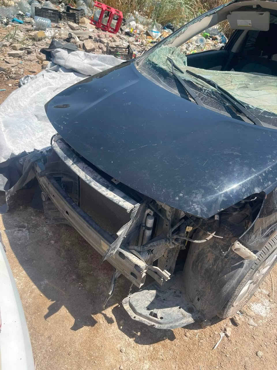 السلام عليكم
نيسان سني مصري موديل ٢٣ مكلبوبه مثل ما موضح بصور السيارة شغاله ما بيها ضرر داخلي ولا بيه ضرر بلمكينه واكير فقط صفحه السايق والقمارة دعاميتها ولايتاتها موجودة
للتواصل ***********
